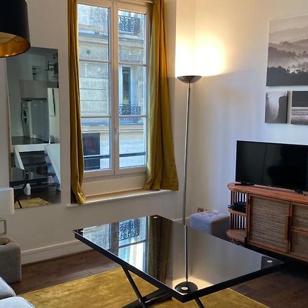 Marais Joli Deux Pieces Lejlighed Paris Eksteriør billede